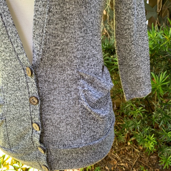 Spoiled Size S Button Down Casual Knit Cardigan - Picture 4 of 11